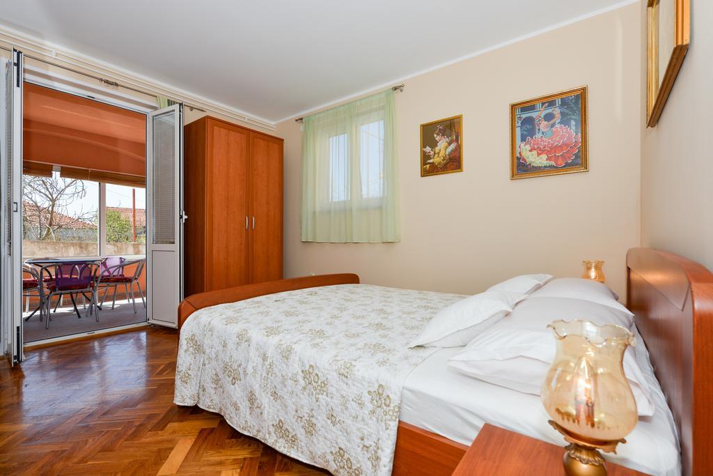 Apartments Manuela Zadar Exterior photo